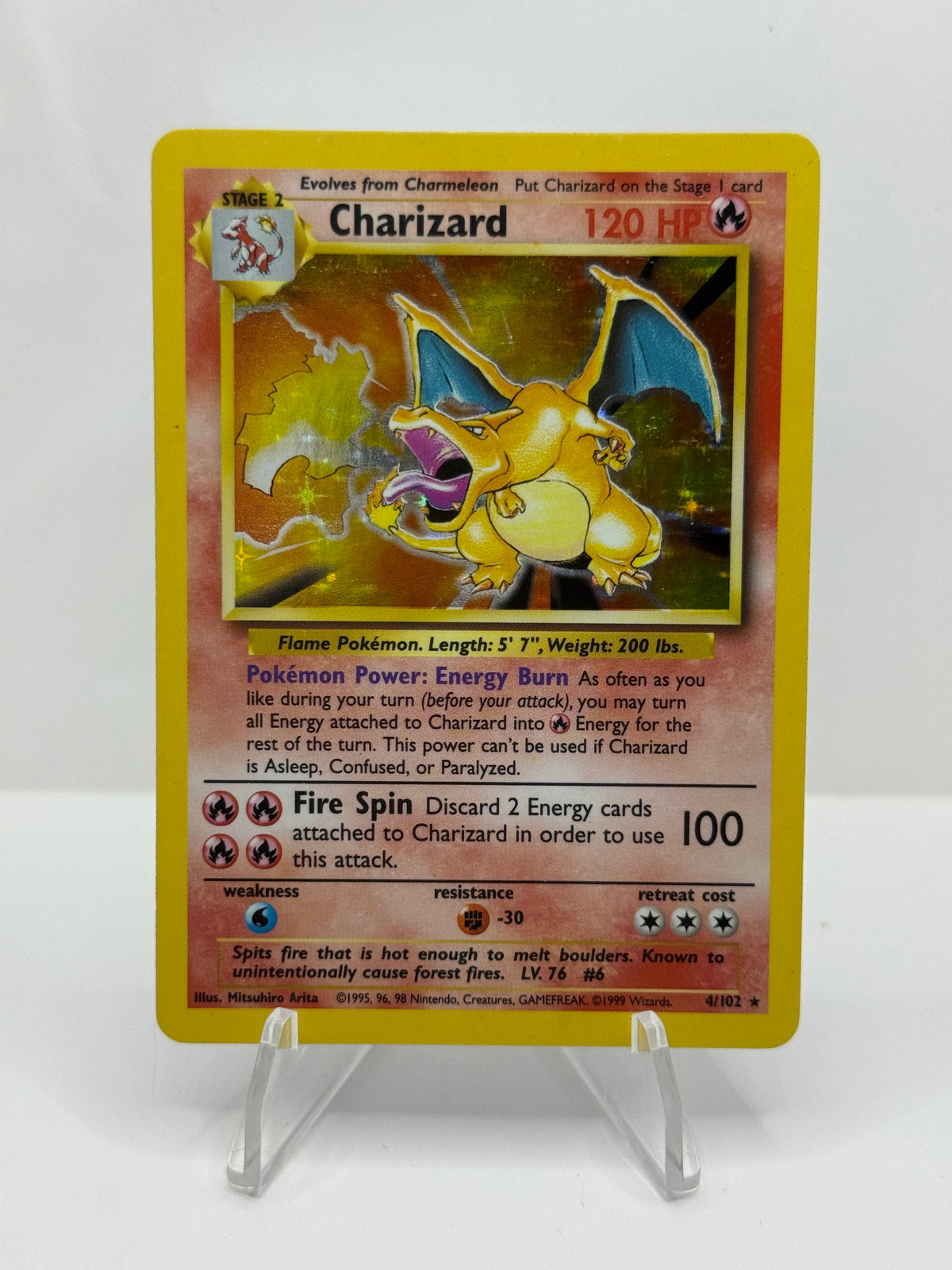 Pokemon Charizard 4/102 Base Set Holo Light Play